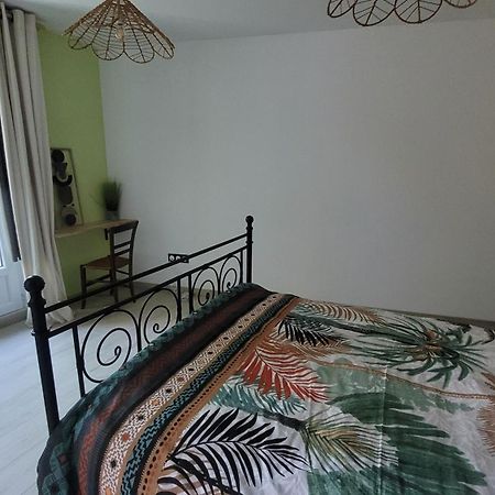 Le Truc En Plus, Accessibles Pmr, Appartement 45 M2 Mitoyen Dans Une Maison Avec Un Autre Appartement Guérard Dış mekan fotoğraf