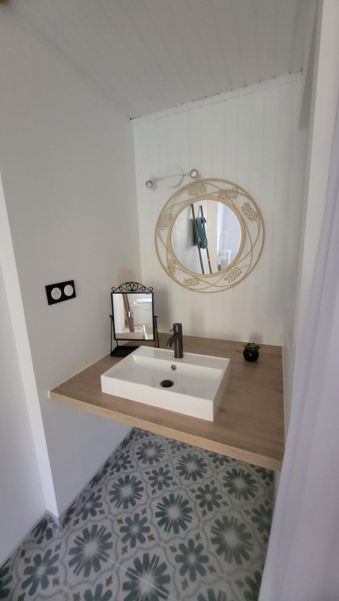 Le Truc En Plus, Accessibles Pmr, Appartement 45 M2 Mitoyen Dans Une Maison Avec Un Autre Appartement Guérard Dış mekan fotoğraf